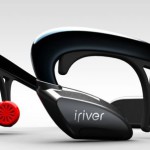 iriver sWing: наушники и плеер