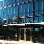 Pixar увековечит имя Стива Джобса на здании
