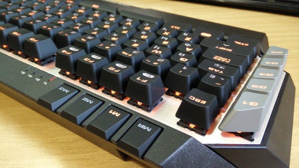 Клавиатура 700K и мышь 200M от Cougar – мечта геймера