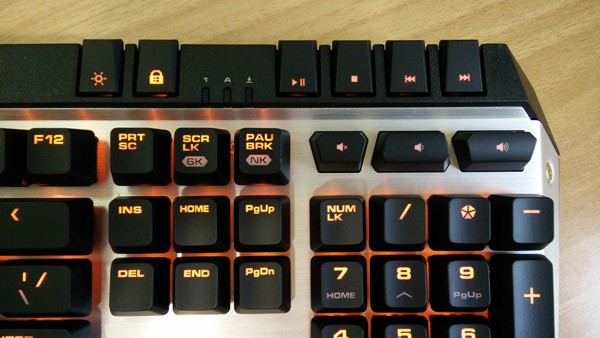 Клавиатура 700K и мышь 200M от Cougar – мечта геймера