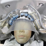 Компания Panasonic выпустила робота-парикмахера