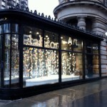 Объект искусства из стаканчиков