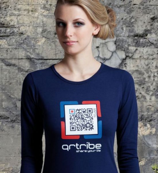 Одежда с QR-кодом сможет предоставить всю информацию о вас