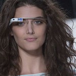 Очки Google Glass стали модным аксессуаром