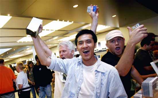 Нью-йоркская полиция уверяет, что преступность возросла из-за Apple