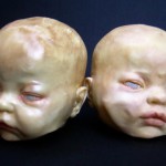 Реалистичные шоколадные головы младенцев