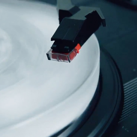 Воспроизводи собственные ледяные пластинки на обычном проигрывателе