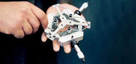 Медицинские роботы-помощники сыграют рождественскую мелодию