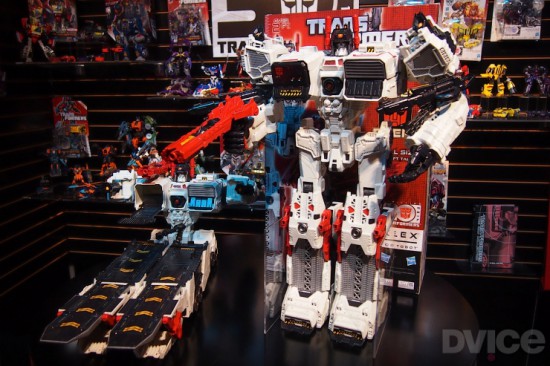 Metroplex: самый высокий в мире трансформер