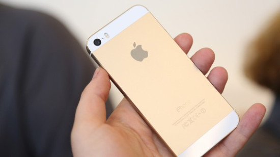iPhone-5s-gold-one-1