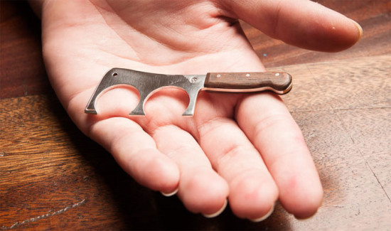 Bloody-Cleaver-Ring-2