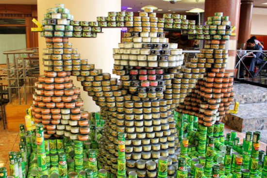 canned-goods-sculptures-1