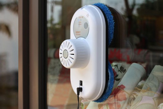 Обзор робота-мойщика окон Hobot 168