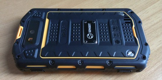 SENSEIT R390 – идеальный вариант для любителей «умных» телефонов