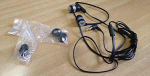 Медиаплеер M2 и наушники EK2 от компании Cowon для ценителей высококачественного звука