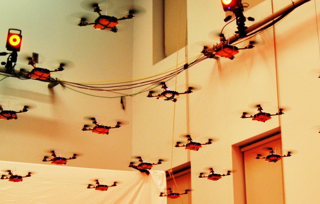 коптер в помещении